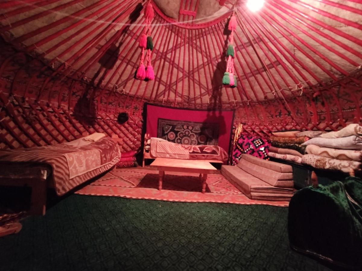 Karakol Yurt Lodge Dış mekan fotoğraf